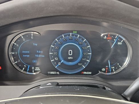 Used 2016 Cadillac Escalade Platinum image 16