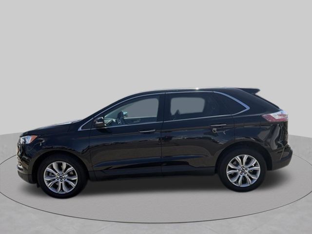 Used 2022 Ford Edge Titanium AWD/4WD image 5