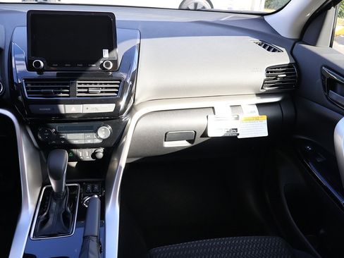 New 2026 Mitsubishi Eclipse Cross LE image 41