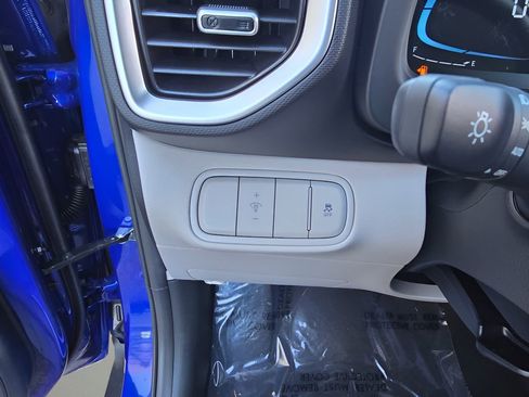 New 2026 Hyundai Venue SEL image 17