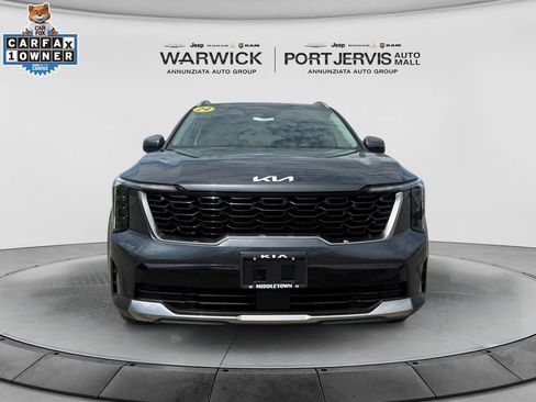 Used 2024 Kia Sorento S w/ Panoramic Sunroof Package AWD/4WD image 8