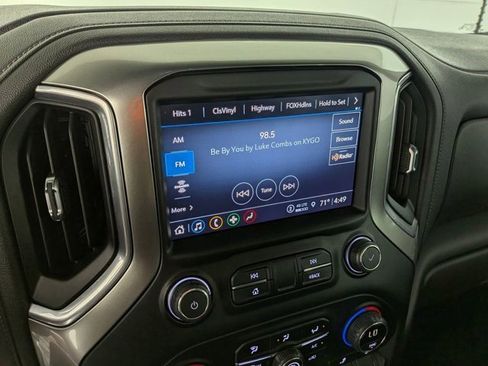 Certified 2021 Chevrolet Silverado 1500 LT Trail Boss w/ LT Trail Boss Premium Package image 26