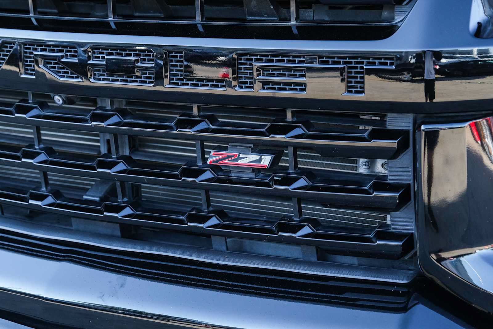 Used 2022 Chevrolet Silverado 2500 LTZ w/ LTZ Plus Package AWD/4WD image 7