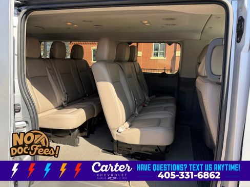 Used 2017 Nissan NV 3500 SL RWD image 28