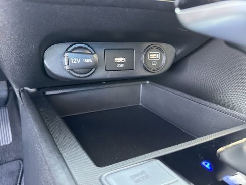 Certified 2023 Hyundai Elantra SEL image 21