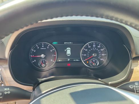 Used 2020 Kia Telluride SX w/ Towing Package FWD image 19