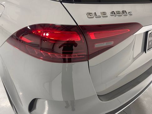 Used 2024 Mercedes-Benz GLE 450e GLE 450e image 13