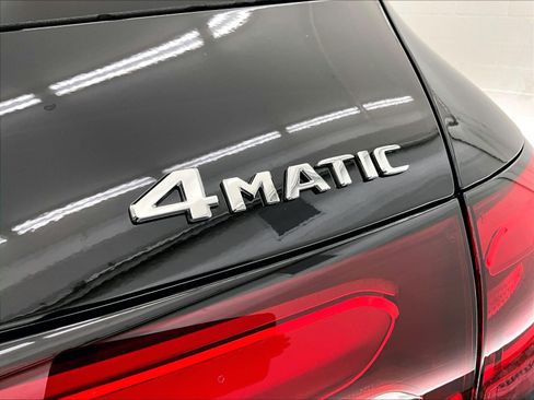 Used 2026 Mercedes-Benz GLC 300 4MATIC image 7