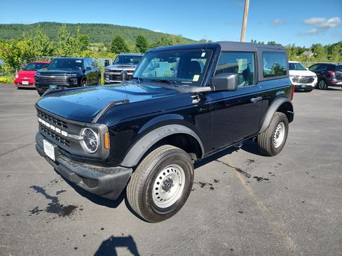 Used 2025 Ford Bronco 2-Door AWD/4WD image 4
