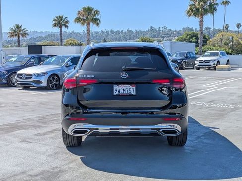 Used 2026 Mercedes-Benz GLC 300 GLC 300 image 6