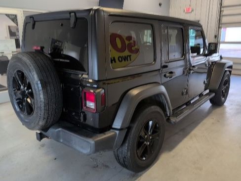 Used 2020 Jeep Wrangler Unlimited Sport image 5