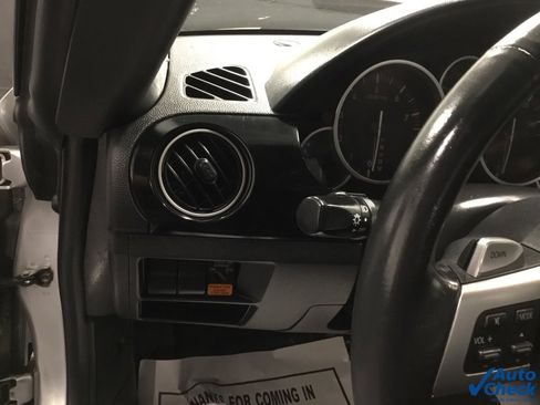 Used 2006 MAZDA MX-5 Miata Touring image 32