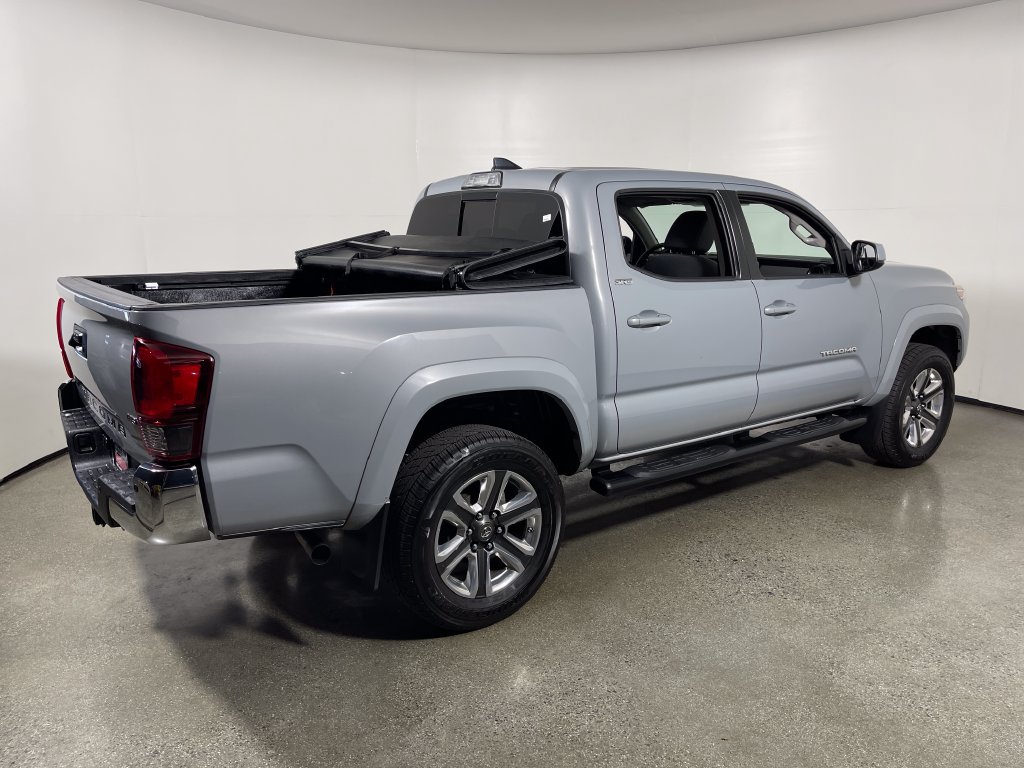 Used 2019 Toyota Tacoma SR5 RWD image 3