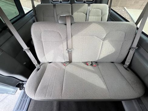 Used 2025 Chevrolet Express 3500 LT w/ LT Preferred Equipment Group RWD image 15