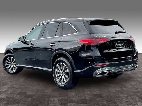 Used 2026 Mercedes-Benz GLC 300 4MATIC image 4