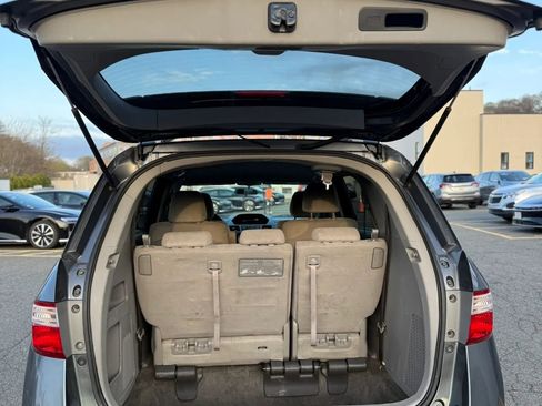 Used 2013 Honda Odyssey LX image 12