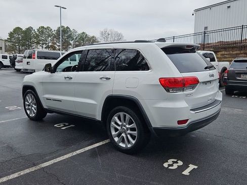 Used 2017 Jeep Grand Cherokee Limited image 6