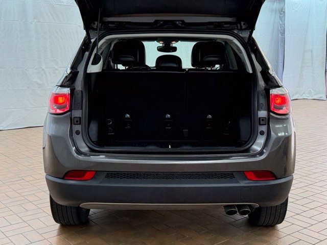 Used 2018 Jeep Compass Limited FWD image 7