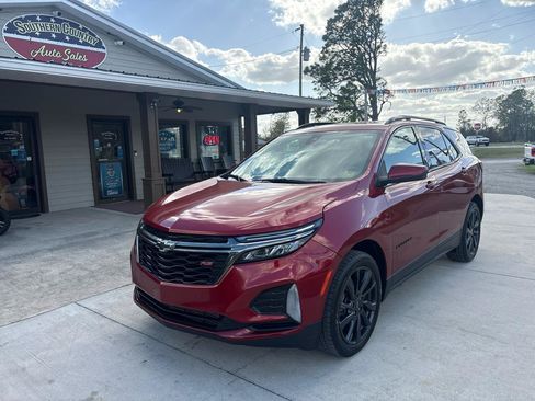 Used 2022 Chevrolet Equinox RS FWD image 1