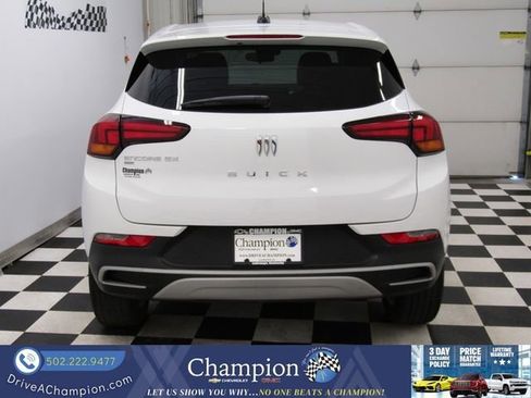 Certified 2025 Buick Encore GX Preferred AWD/4WD image 11