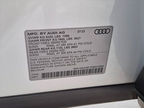 Certified 2024 Audi Q8 e-tron Premium AWD/4WD image 26