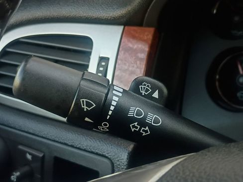 Used 2007 GMC Sierra 1500 SLT w/ SLE/SLT Trailering Package image 9