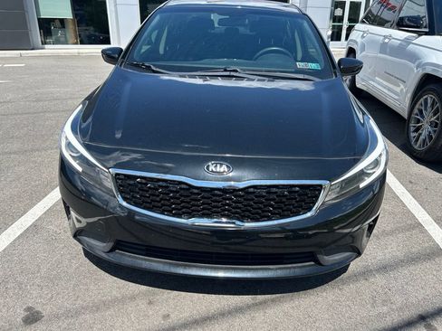 Used 2018 Kia Forte LX FWD image 3
