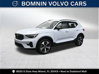 Used 2024 Volvo XC40 B5 Plus w/ Climate Package