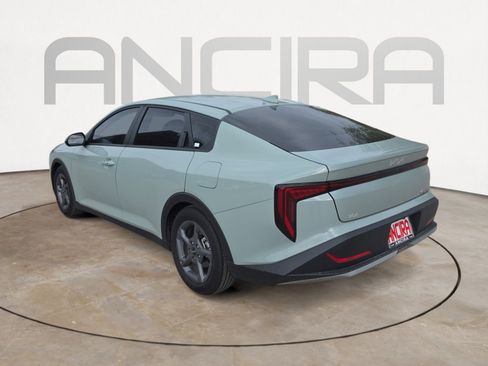 Certified 2025 Kia K4 LXS image 6