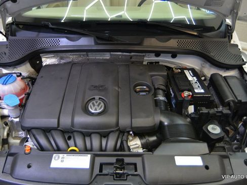 Used 2013 Volkswagen Beetle 2.5 image 37