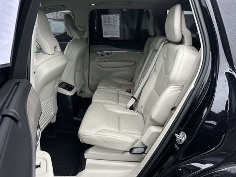 Certified 2023 Volvo XC90 T8 Ultimate image 22