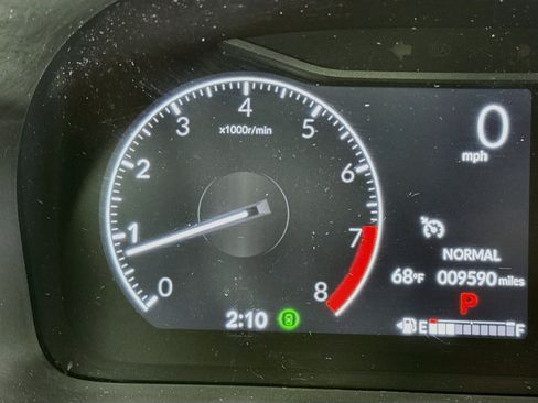 Certified 2025 Honda Odyssey Touring image 12