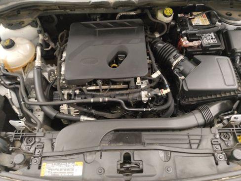 Used 2020 Ford Escape SEL FWD image 30