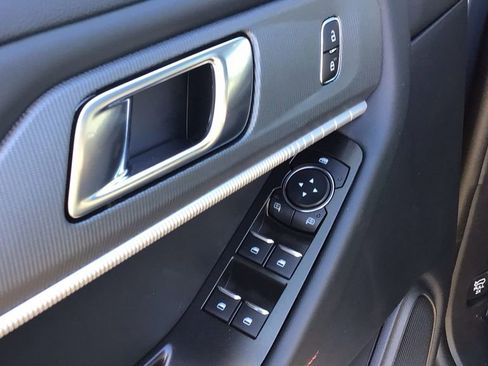 Used 2026 Ford Explorer ST-Line image 22