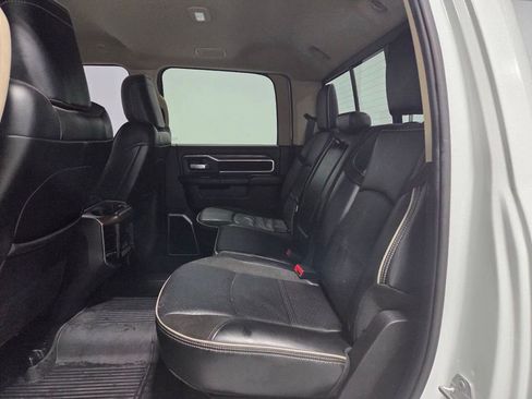 Used 2022 RAM 2500 Laramie AWD/4WD image 5