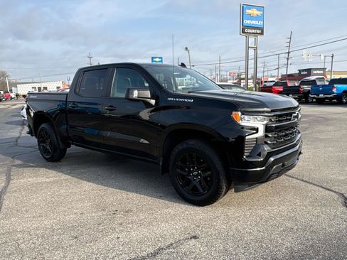 Used 2024 Chevrolet Silverado 1500 RST w/ Convenience Package II AWD/4WD image 6