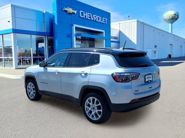 Used 2025 Jeep Compass Limited AWD/4WD image 6