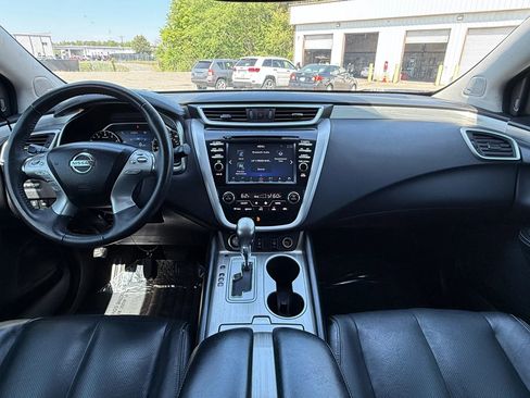 Used 2017 Nissan Murano SL w/ SL Technology Package image 3