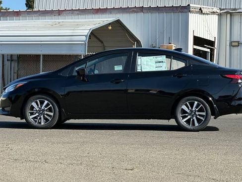 New 2025 Nissan Versa SV w/ Trunk Package image 7