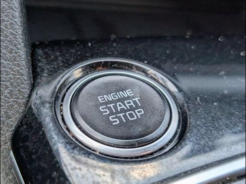 Certified 2024 Kia Sportage EX FWD image 11