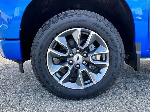 New 2025 Chevrolet Silverado 1500 RST image 7