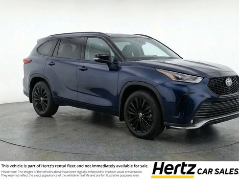 Used 2025 Toyota Highlander XSE image 1