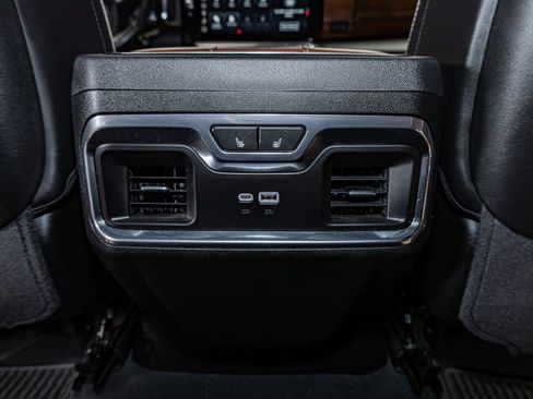 Used 2024 GMC Sierra 2500 Denali Ultimate w/ Max Trailering Package image 27