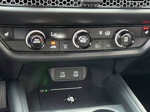 Certified 2026 Honda HR-V Sport image 17