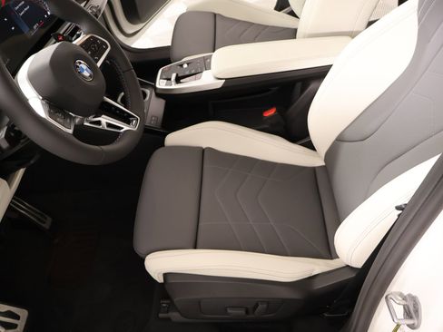 New 2026 BMW X1 M35i w/ Technology Package AWD/4WD image 11