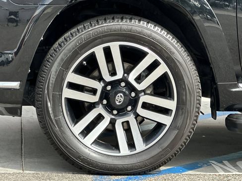 Used 2016 Toyota 4Runner Limited AWD/4WD image 27