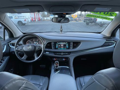 Used 2019 Buick Enclave Premium w/ Experience Buick Package AWD/4WD image 36
