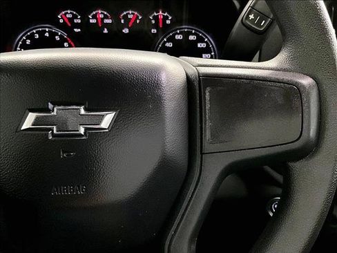 Used 2024 Chevrolet Silverado 1500 Custom Trail Boss AWD/4WD image 21