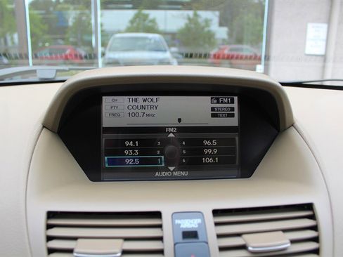Used 2013 Acura MDX w/ Technology Package AWD/4WD image 9