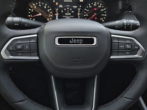 New 2026 Jeep Compass Latitude AWD/4WD image 22